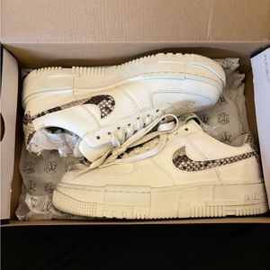 Air Force 1 pixels - snakeskin
